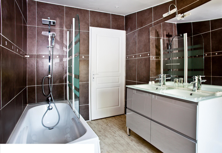 Bathroom, Gîte les Moignottes, Marne