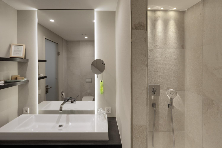 Bathroom 5