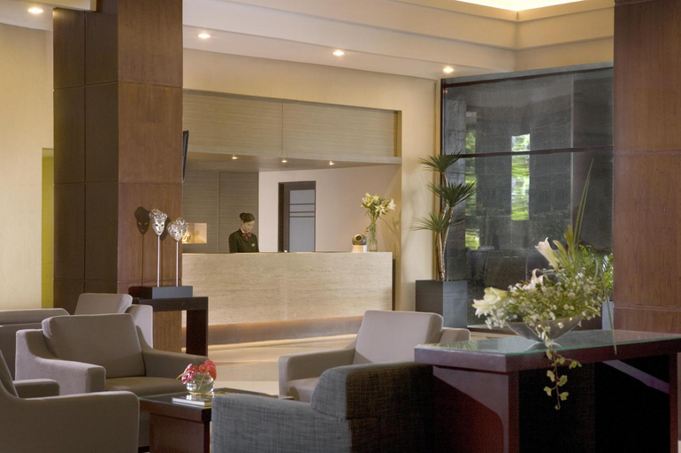 Public Area 3, Hotel Santika Pandegiling Surabaya, Surabaya