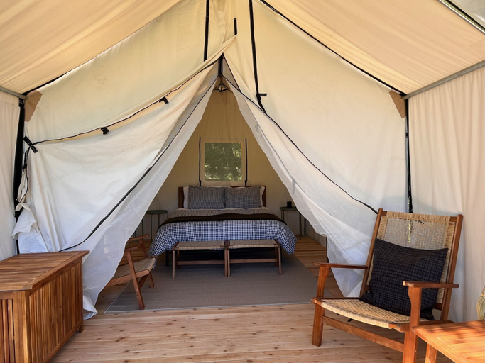 Bedroom 3, Lopez Farm Cottages & Tent Camping, San Juan