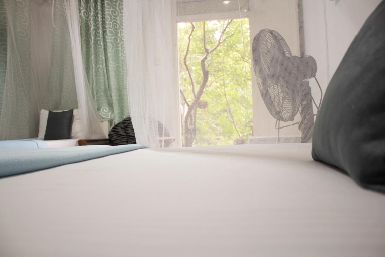 Bedroom 2, Ella Walkers Nest, Ella