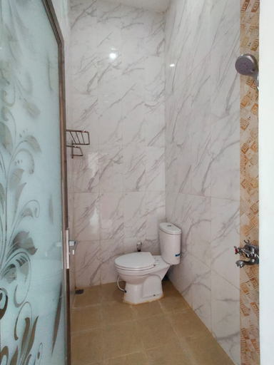 Bathroom, VILA ELKA 88, Malang