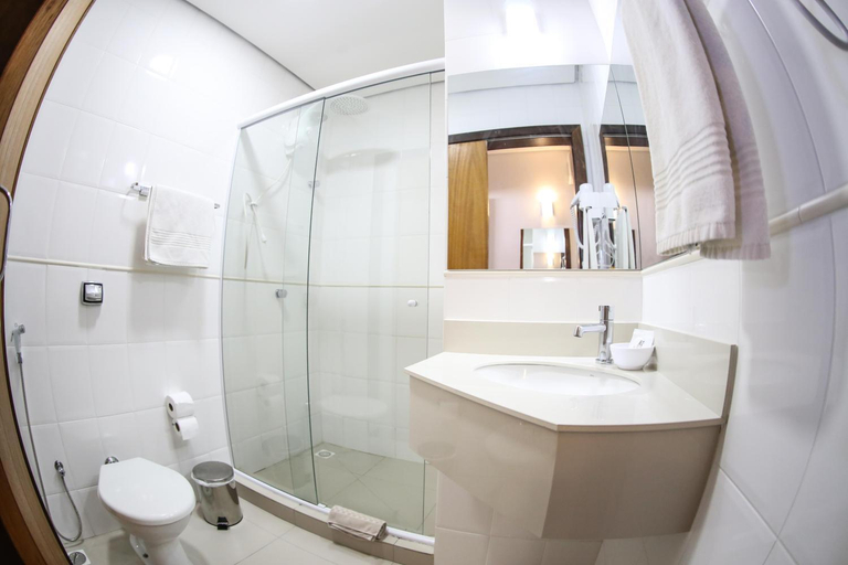 Bathroom 5, Rede Andrade Criciuma, Criciúma
