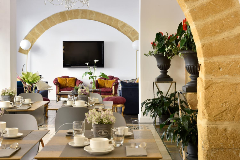 Food & Drinks 3, Viacolvento, Trapani