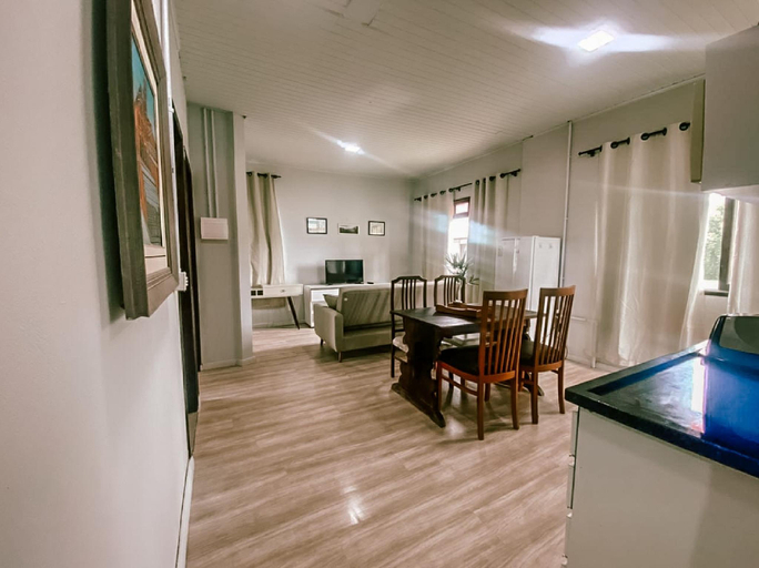 Food & Drinks 5, Garden 437 suites e estudios, Florianopolis