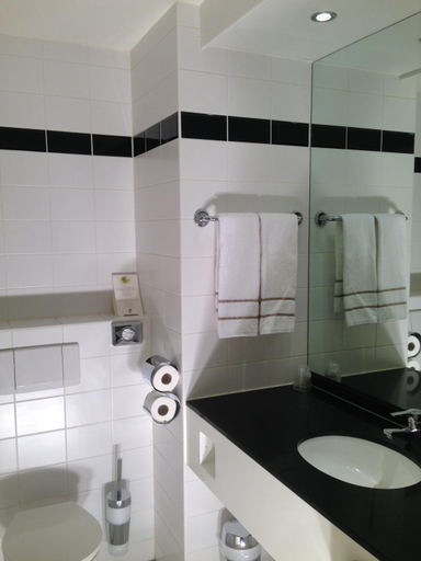 Bathroom 4, City Hotel Stadskanaal, Stadskanaal