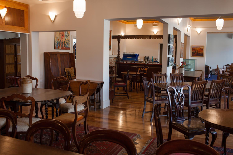 Food & Drinks, The New Northern Hotel, Mount Alexander - C'maine