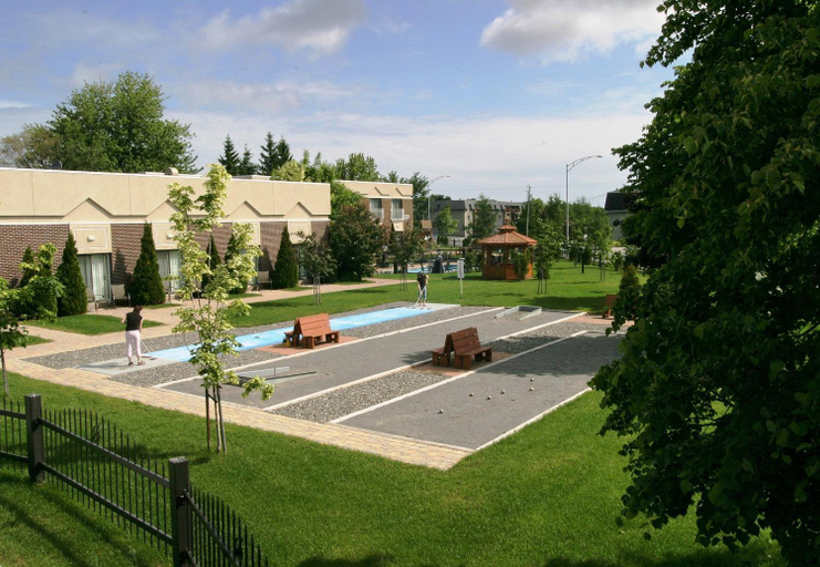 Exterior & Views 2, Hotel L'Oiseliere Montmagny, Montmagny