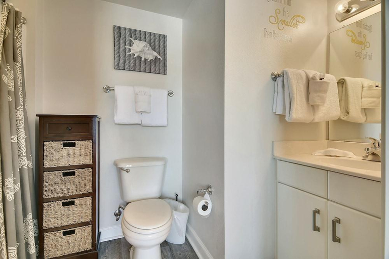 Bathroom 4, Shores of Panama by Book That Condo, Bay