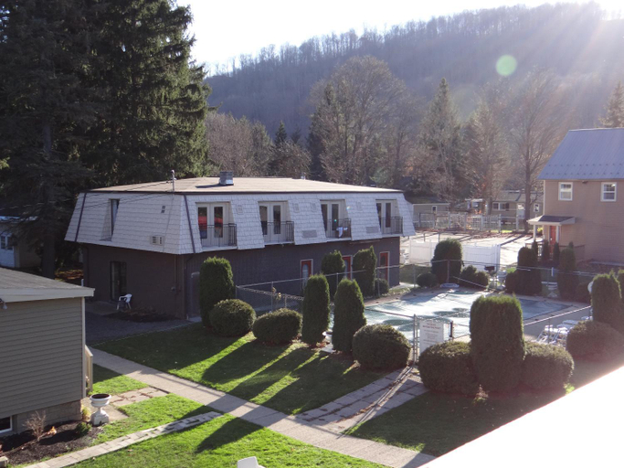 Others 5, Edelweiss Ski Lodge, Cattaraugus