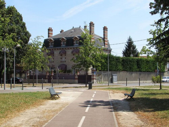 Exterior & Views, Gîte François 1er, Marne
