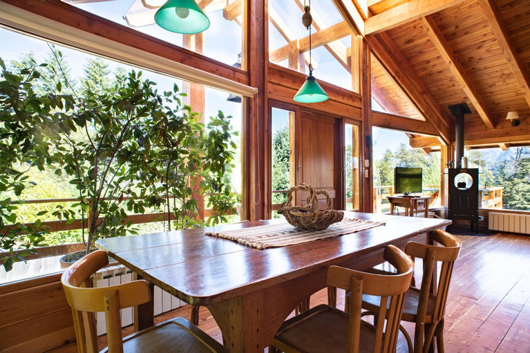 Dining Room 11