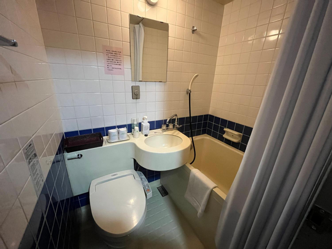 Bathroom 3