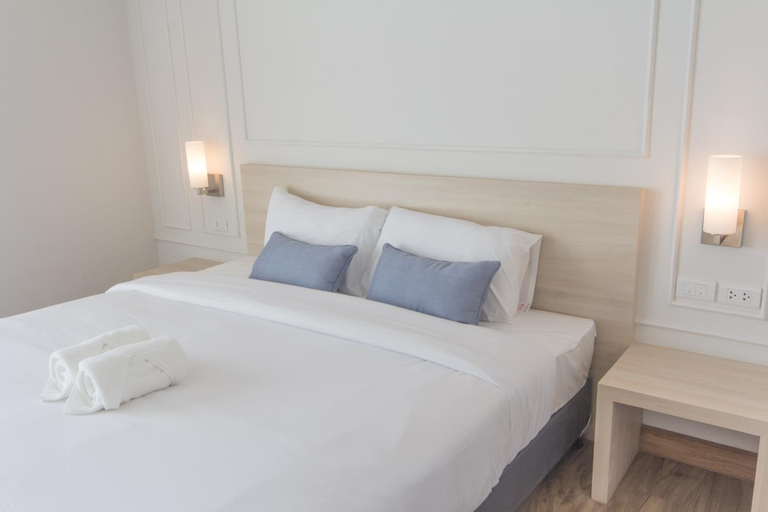 Bedroom 12