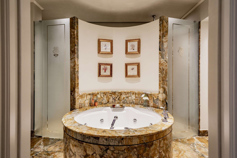 Bathroom 5, Grand Hotel Tremezzo, Como