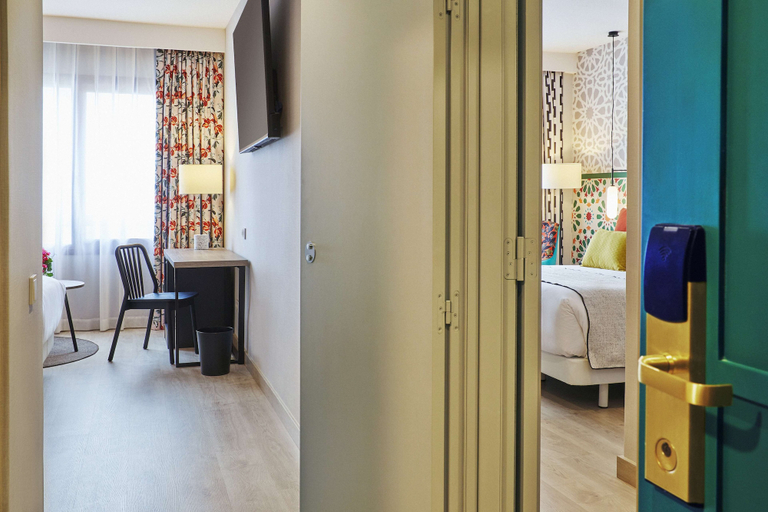 Bedroom 3, Hesperia Sevilla, Sevilla