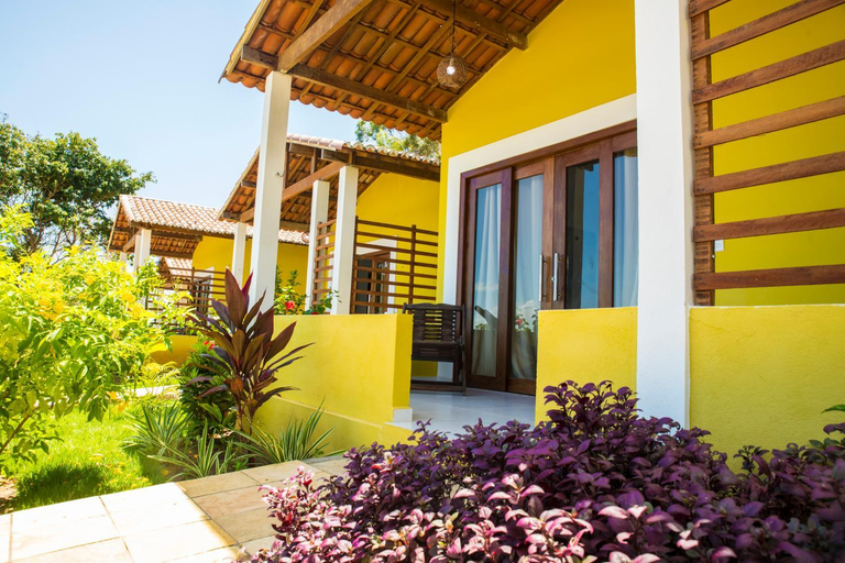 Exterior 7