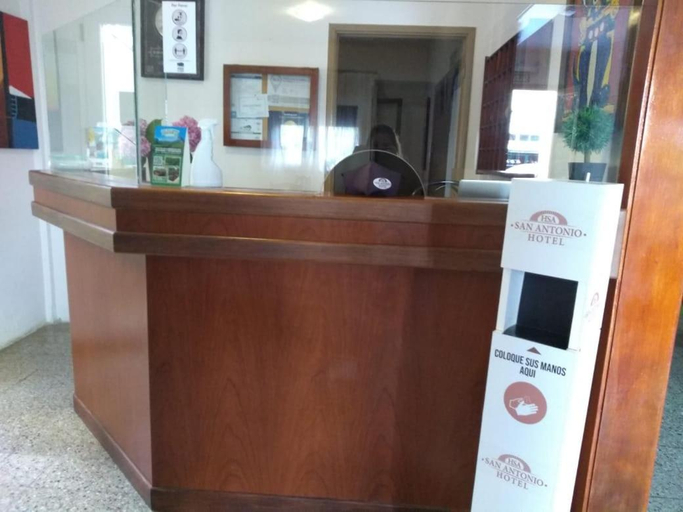 2, Hotel San Antonio, La Costa
