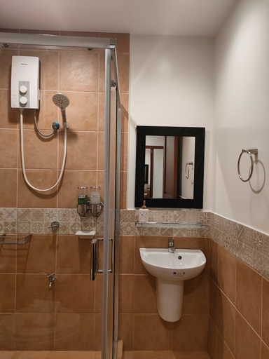 Bathroom 3, LaVie Hotel Vigan, Vigan City