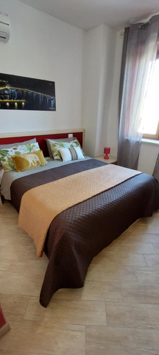 Others 2, B&B New Acropolis, Salerno