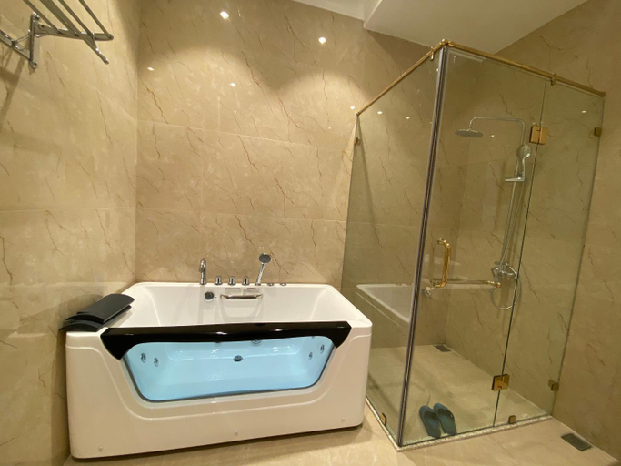 Bathroom 2, Cẩm Bình Hotel, Cẩm Phả