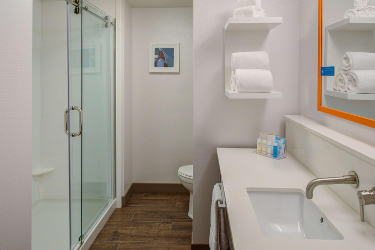 Bathroom 8