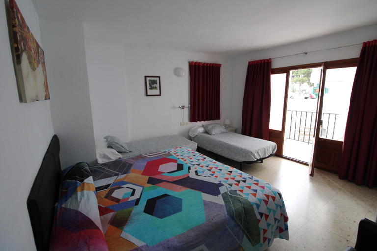 Bedroom 3, Hostal Fornet Altea, Alicante