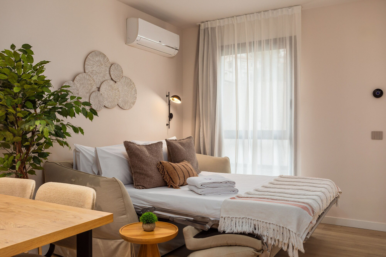 Bedroom 3, Marconia Boutique Residence, Girona