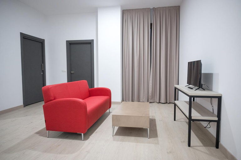 Others 2, PALACIO REAL HOSTEL, León