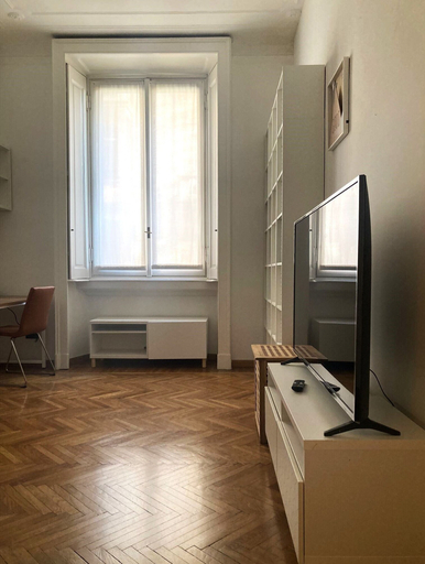 Living area 4, Monviso 35, Milano
