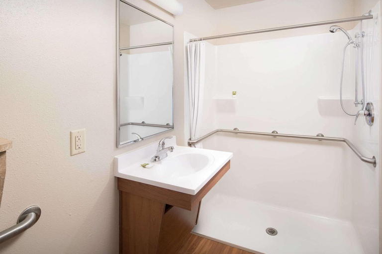 Others 5, Woodspring Suites Cincinnati Fairfield, Butler