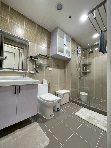 Bathroom 4, SMDC Coast Residences, Pasay City
