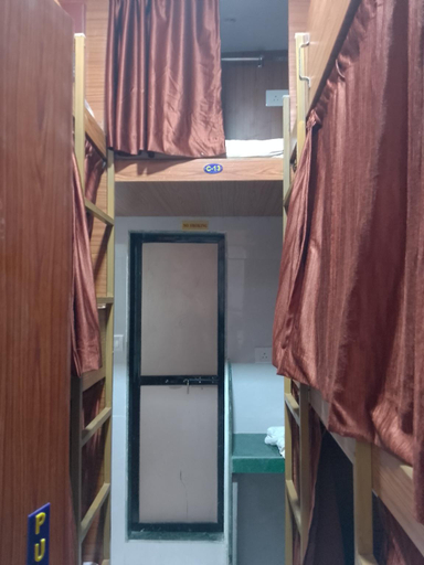 Others, Kufa PG Dormitory, Mumbai Suburban