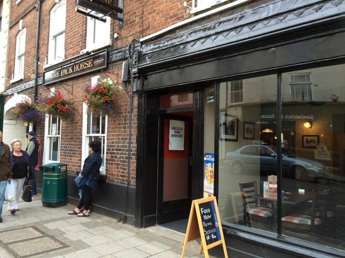 Others 4, The Pack Horse, Lincolnshire