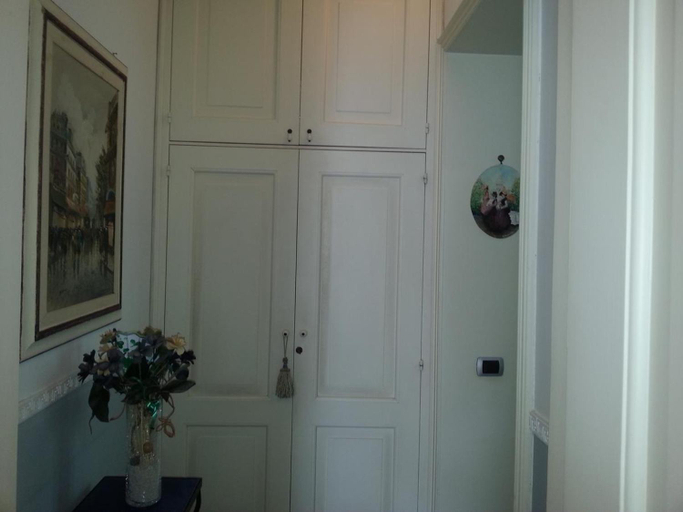 Others 5, b&b l'Incanto, Salerno