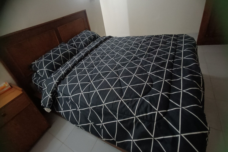 Bedroom 2, Hotel O Avocado Homestay, Lombok
