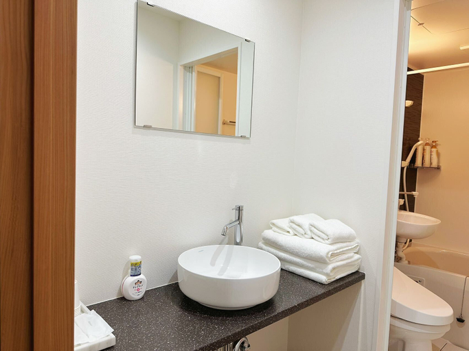 Bathroom 2, Izumisano Home, Izumisano