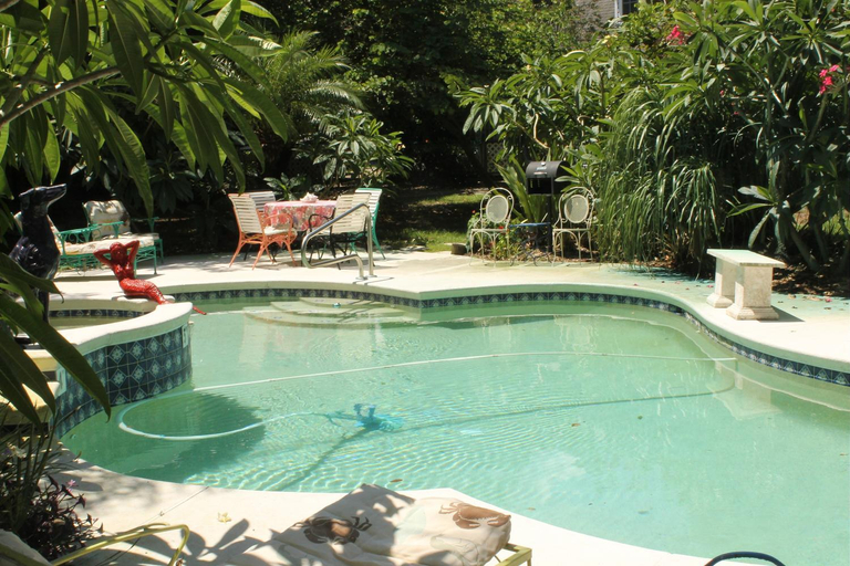 Sport & Beauty 2, Heron Cay Lakeview Bed & Breakfast, Lake