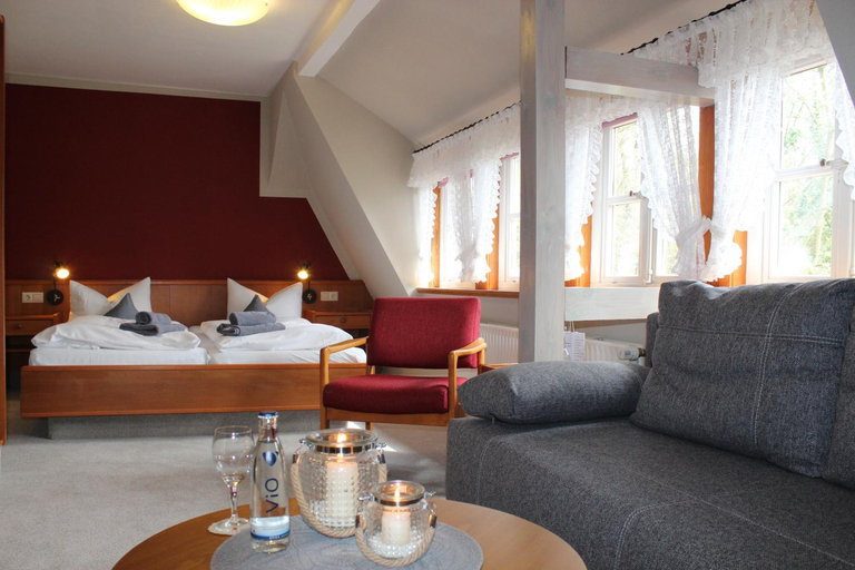 Bedroom, Ferien- und Wellnesshotel Waldfrieden, Lüchow-Dannenberg