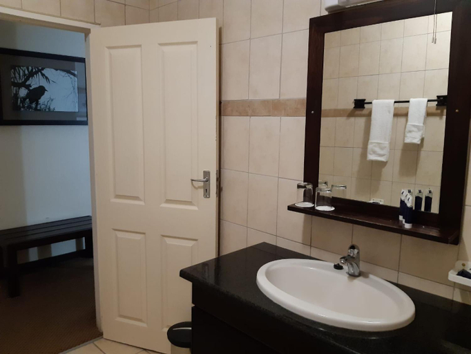 Bathroom 9
