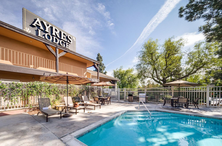 Sport & Beauty 5, Ayres Lodge Alpine, San Diego
