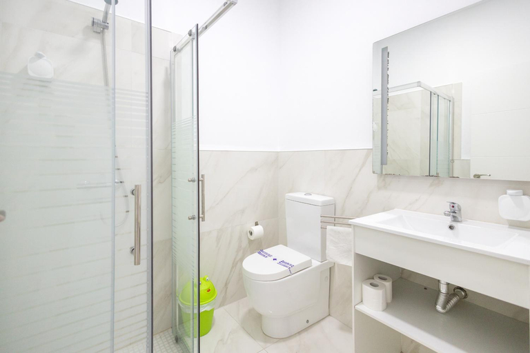 Bathroom 3, Lightbooking 7 Palmas Estadio - Gran Canaria Arena, Las Palmas