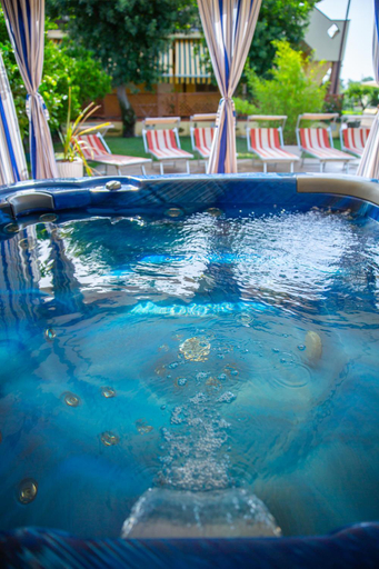Sport & Beauty 2, I Lecci Guesthouse, Latina
