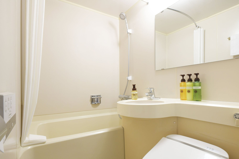 Bathroom 4, HOTEL MYSTAYS Atsugi, Atsugi