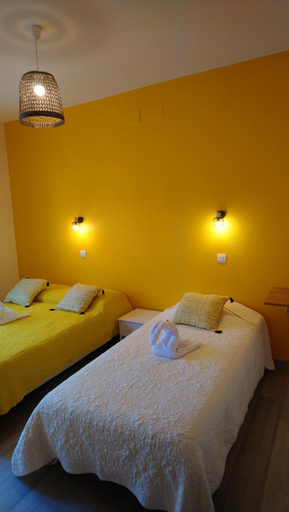 Bedroom 5, Hôtel de Paris, Gironde