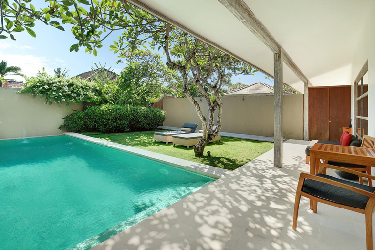 Swimming Pool 6