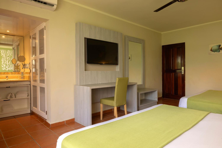 Bedroom 3, whala!bavaro Hotel All Inclusive, Salvaleon de Higuey