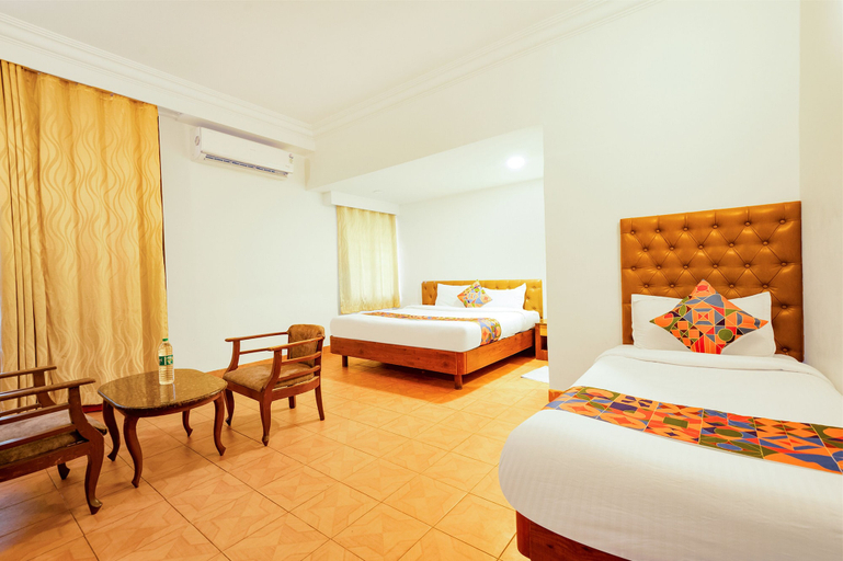 Bedroom 2, Fabhotel Royale Basant Residency, Bangalore