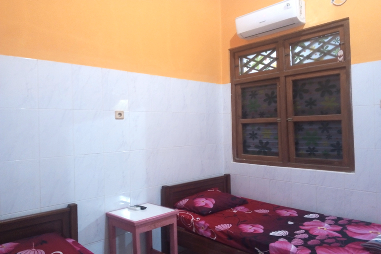 Bedroom 12