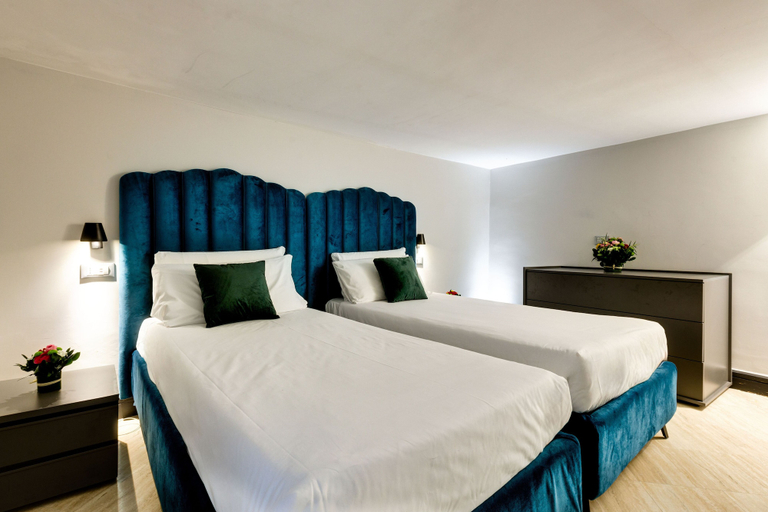 Bedroom 4, Piazza Farnese Luxury Suites, Roma